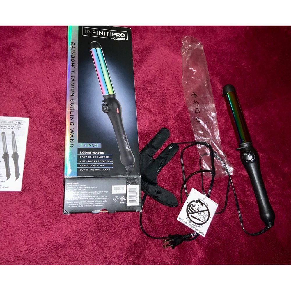 INFINITIPRO BY CONAIR Rainbow Titanium 1 1/4-inch Curling Wand.💕💕💕